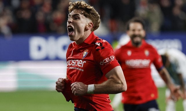 Plusieurs clubs de Premier League s’arrachent le crack Víctor Muñoz