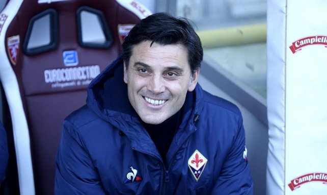 Vincenzo Montella sur le banc de touche de la Fiorentina