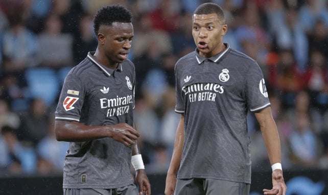 Vinicius Jr et Kylian Mbappé lors d'un match du Real Madrid