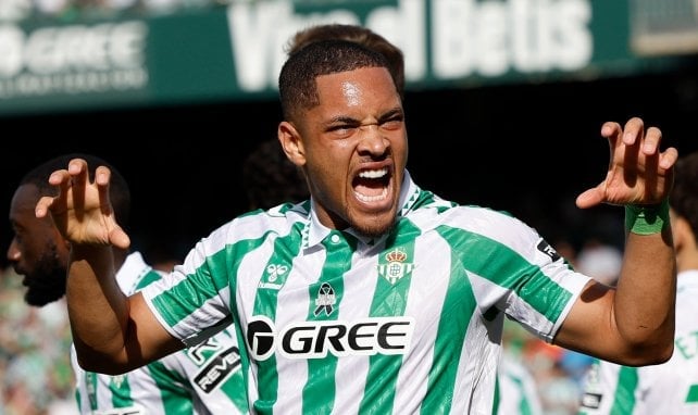 Vitor Roque avec le Betis