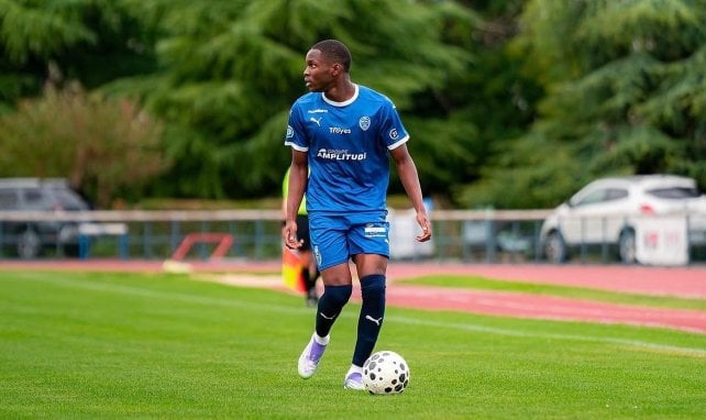 ESTAC : ça se bouscule pour récupérer Fred Ondoa Onambele