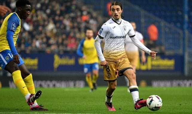 Yassine Kechta en action avec le HAC. 