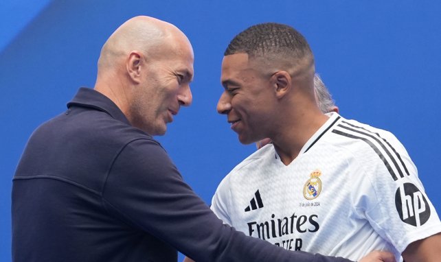 Zidane et Mbappé lors de la présentation du Bondynois