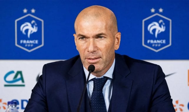 Équipe de France : suivez la  première conférence de presse de Zinedine Zidane en direct