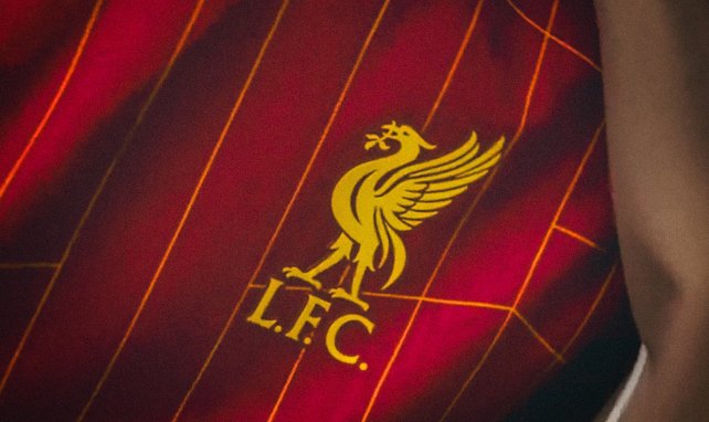 maillot domicile Liverpool 2024-25