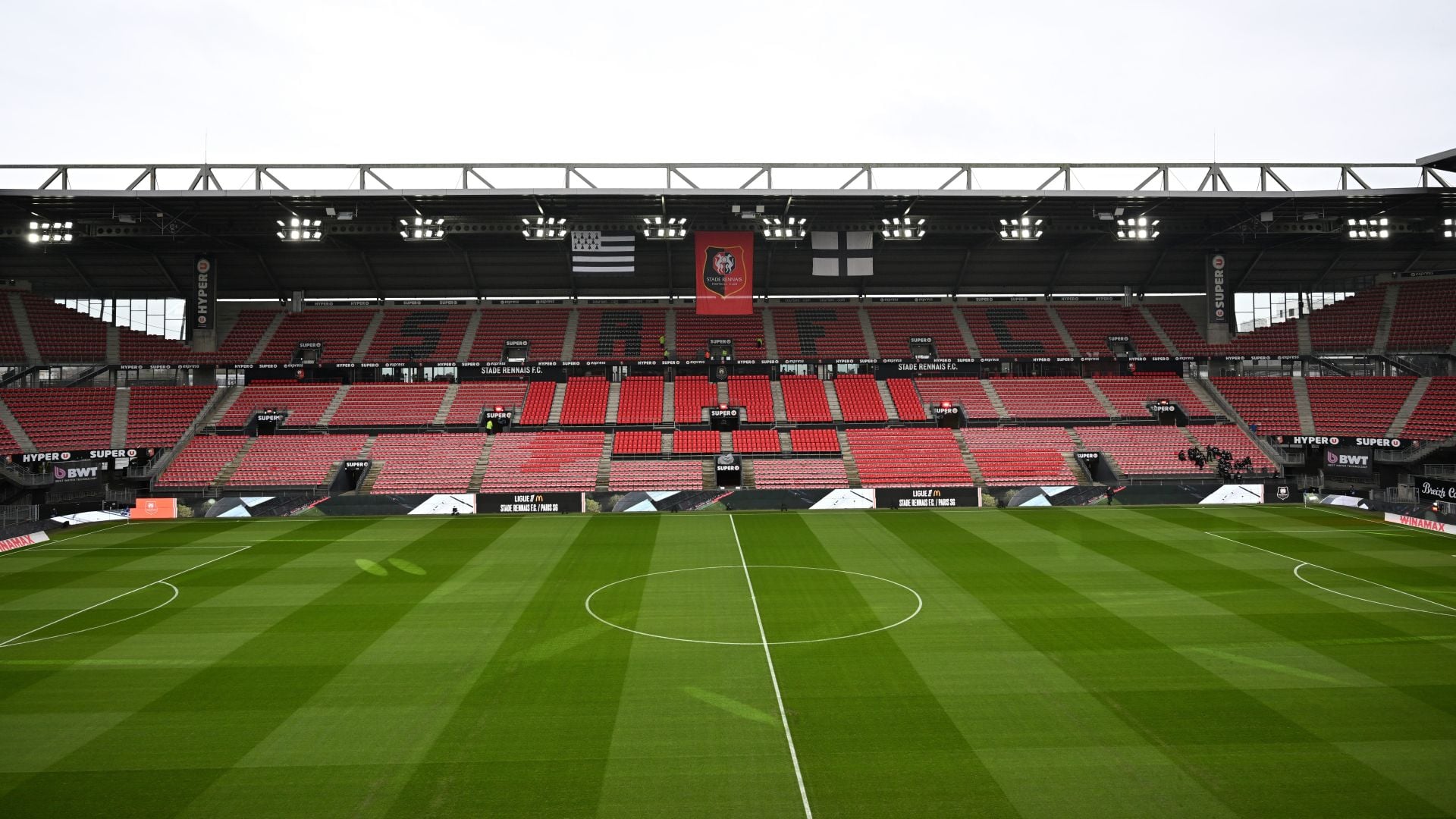 Fanion De Match Brodé - Stade Rennais - Échange Entre Capitaines - Saison 2018-19