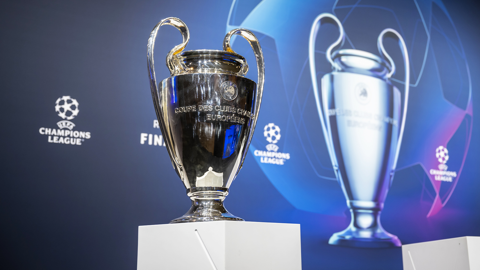 Ligue des champions - Quels adversaires pour le PSG et Lens : Revivez le  tirage au sort en direct - Eurosport